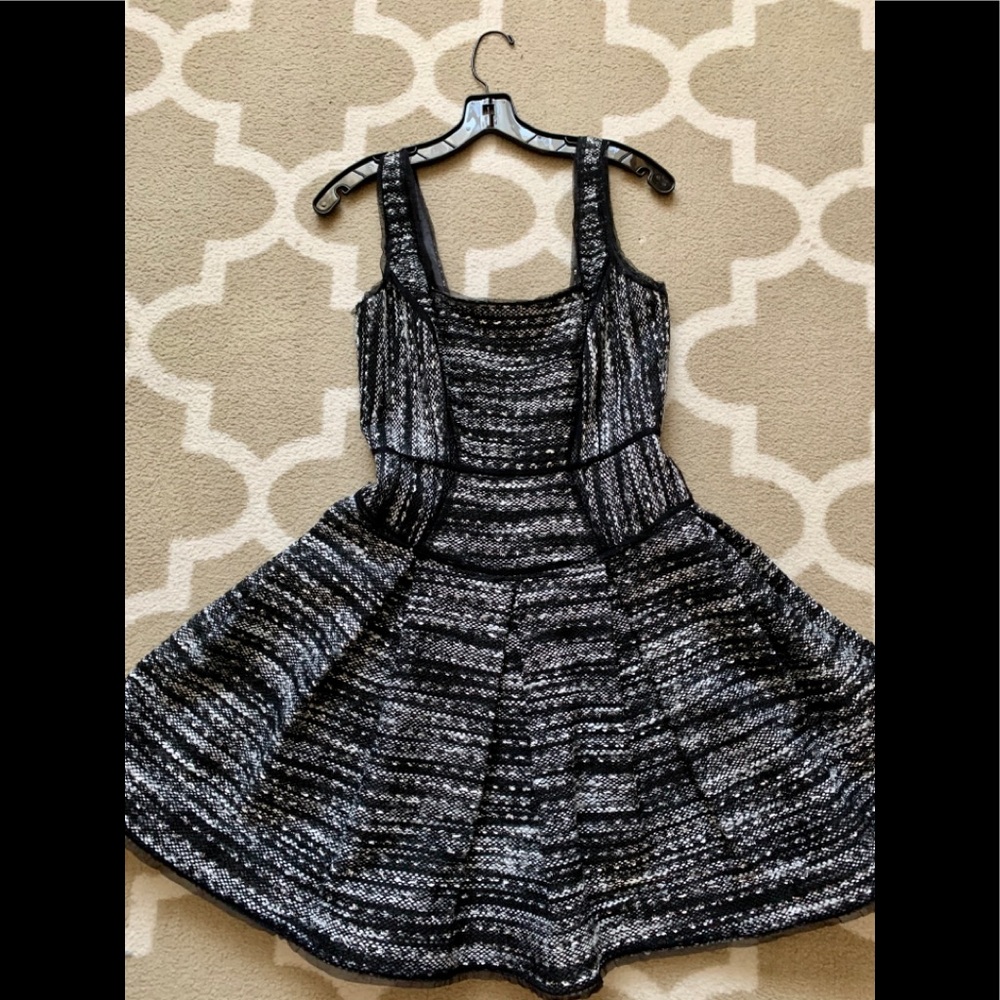 Milly Dress - Picture 2 of 7
